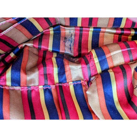 Tignanello Quilted Leather Crescent Satchel Organizer Bag Raspberry Pink Red - Picture 12 of 12